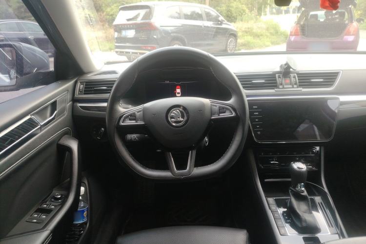 Used Skoda Superb 2024 TSI330 DSG Luxury Edition Steering Wheel