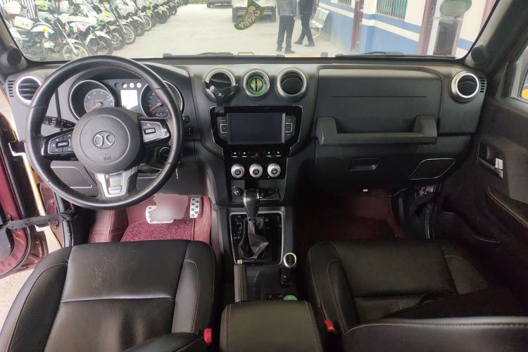 Used BAIC Off-Road BJ40 2016 40L 2.3T Automatic All-Wheel Drive Premium Edition

