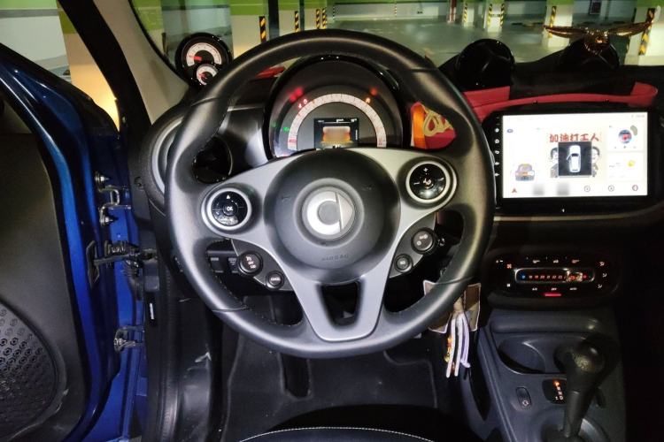 Used smart forfour 2016 0.9T 66 kW Pioneer Edition
