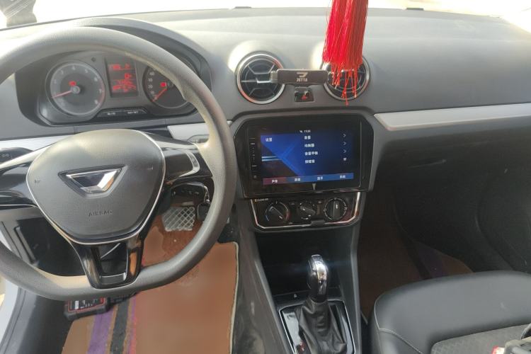 Used Jetta VA3 2019 1.5L Automatic Enjoyment Edition Center Console