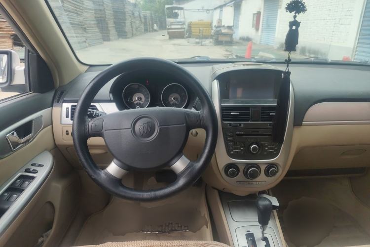 Used Buick Excelle 2011 1.6LX-AT
