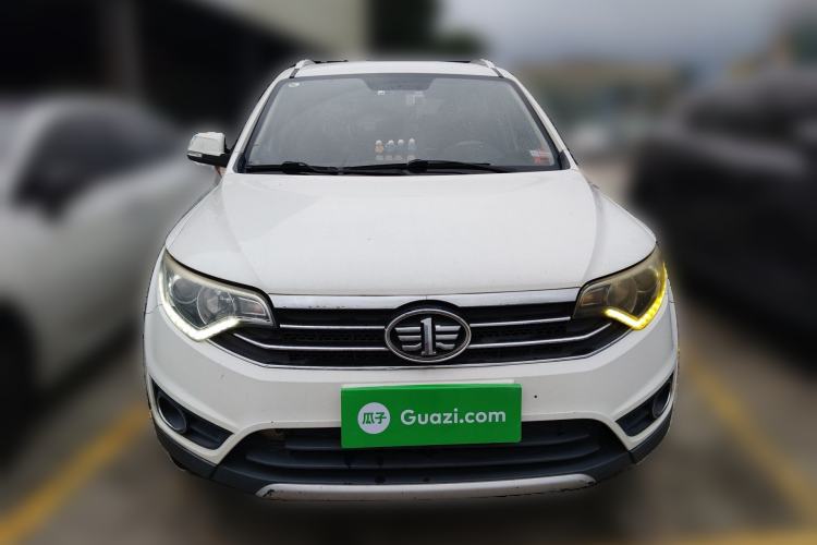 Used FAW Senya R7 2016 1.6L Manual Comfort Model Front