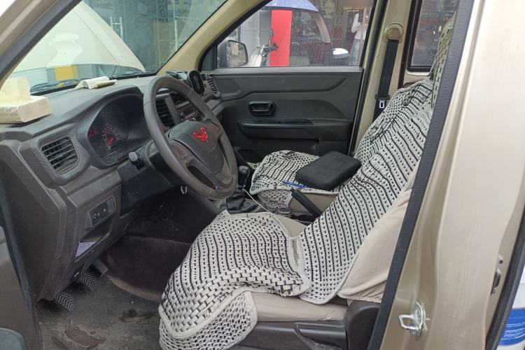 Used Wuling Hongguang V 2021 1.5L Jingqu Version LAR Left Front Seat