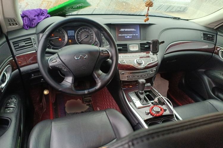 Used Infiniti Q70 2017 Q70L 2.5L Enjoyment Edition