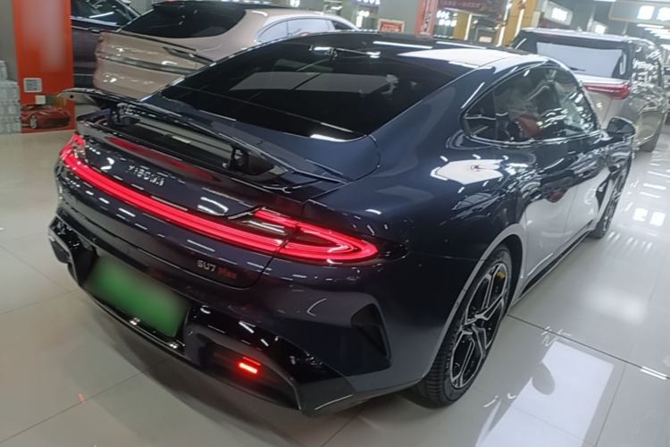 Used Xiaomi Auto SU7 2024 Four-Wheel-Drive Max Founder's Edition Rear Right 45 Deg