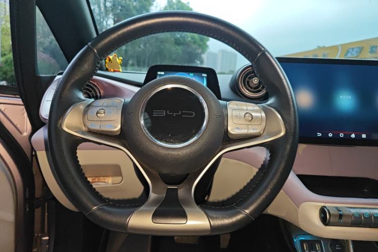 Used BYD Dolphin 2021 405 km Fashion Edition