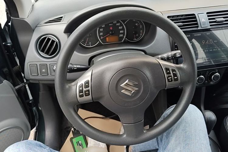Used Suzuki Swift 2016 1.5L Automatic Fashionable Coolplay Edition