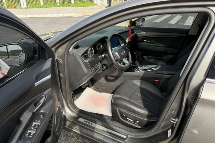 Used Geely Auto Emgrand GT 2017 2.4L Luxury Model