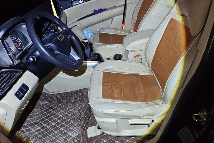 Used Zotye Domy X5 2017 Value Edition 1.6L Manual Comfort Model