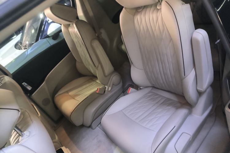 Used Buick GL8 2022 Land Business Class 652T Luxury Model