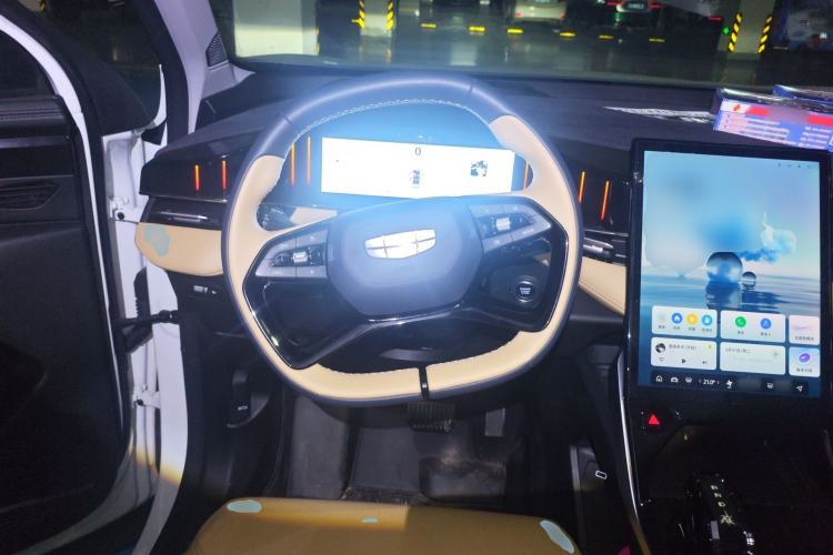 Used Geely Auto FX11 2023 1.5TD DCT Prestige Edition
