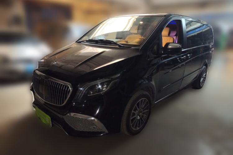 Used Mercedes-Benz Viano 2010 2.5L Luxury Edition