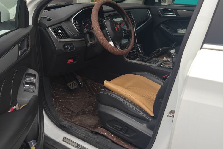 Used Roewe RX5 2016 20T Two-Wheel Drive Automatic Internet Smart Edition