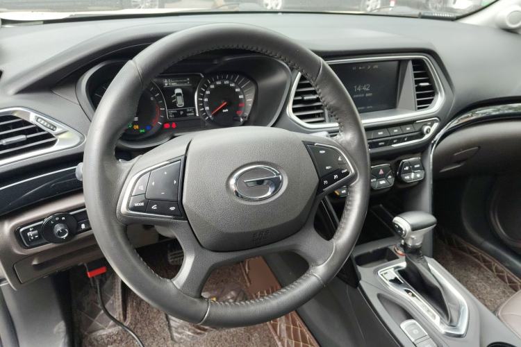 Used GAC Trumpchi GS4 2017 235T Automatic Two-Wheel Drive Luxury Smart Connectivity Version
