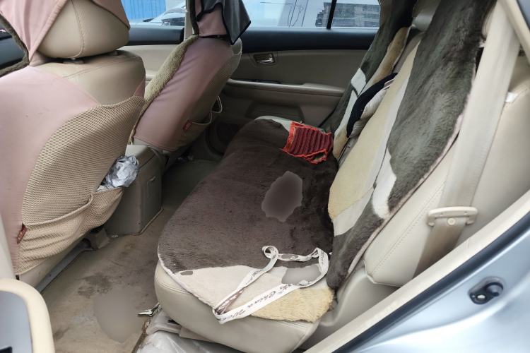 Used BYD S6 2013 Jingyue Edition 2.0L Manual Luxury Model 5 Seats