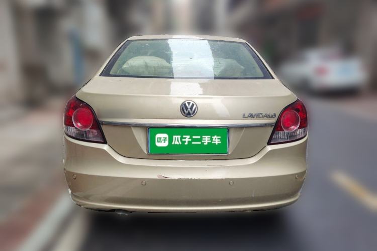 Used Volkswagen Lavida 2011 1.6L Manual - Premium Edition Rear