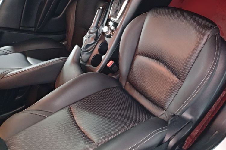 Used Mazda 3 Axela 2017 Sedan 1.5L Automatic Comfort Model Emission Standard China V