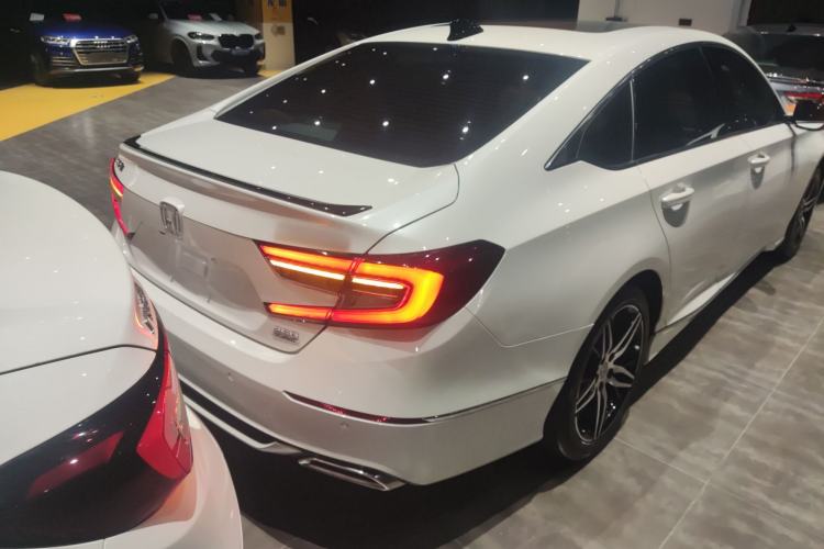 Used Honda Accord 2022 260TURBO Phantom Night · Prestige Edition Right Rear Taillight