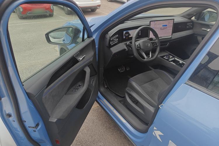 Used Volkswagen Tiguan L 2024 PRO 380TSI Four-Wheel Drive R-Line Prestige Edition