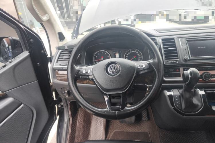 Used Volkswagen Multivan 2018 2.0 TSI 4x4 Prestige Edition 7-Seater Steering Wheel