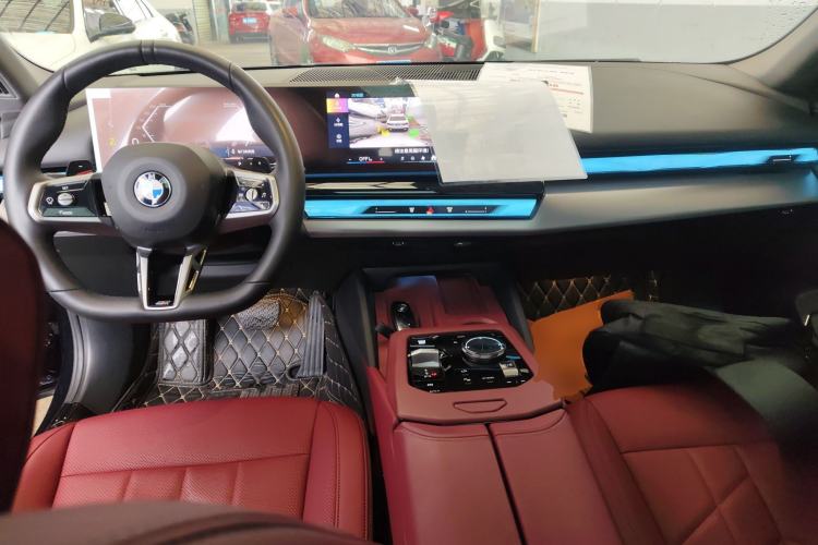 Used BMW 5 Series 2025 525Li M Sport Package