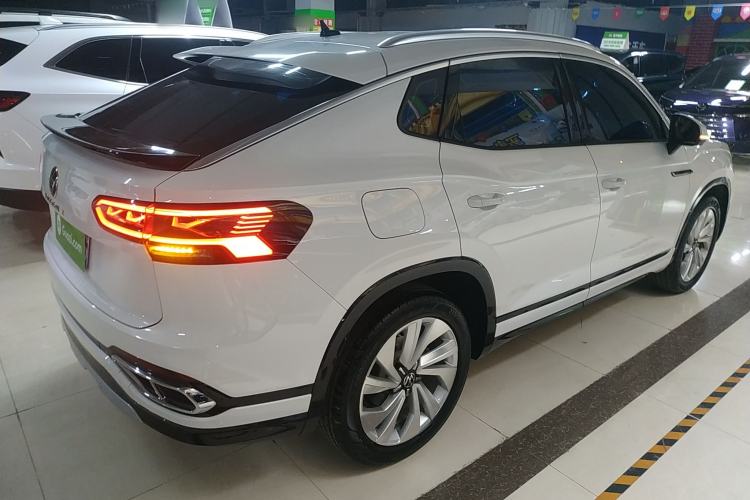 Used Volkswagen Tayron X 2020 330TSI Two-Wheel Drive Luxury Smart Connectivity Version Rear Right 45 Deg