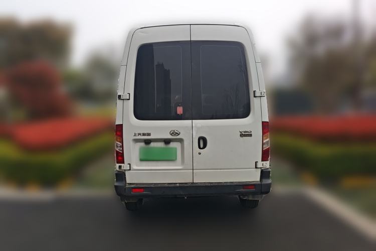 Used SAIC MAXUS Xintu V80 2019 2.5T Classic Model 6-Speed Manual – Aoyuntong Modified Version with Long Wheelbase High Roof and 7 Seating Capacity
