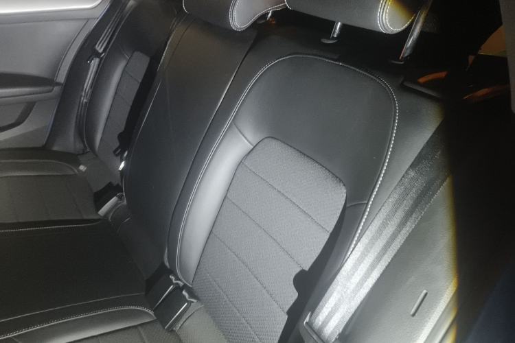 Used Skoda Rapid Spaceback 2016 Revised 1.6L Automatic Chuanxing Version