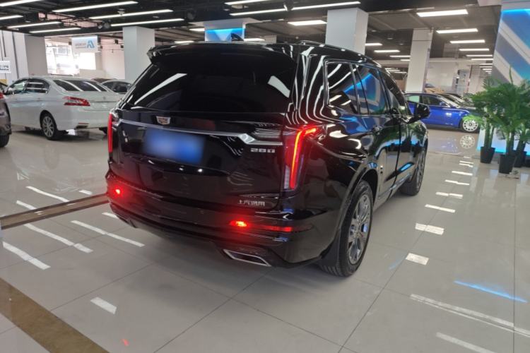 Used Cadillac XT6 2021 28T Six-Seater Luxury Sporty Enjoy-the-Comfort Safety Edition