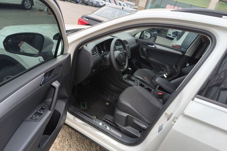 Used Volkswagen Tiguan L 2019 330TSI Automatic Two-Wheel Drive Luxury Edition China VI Standard