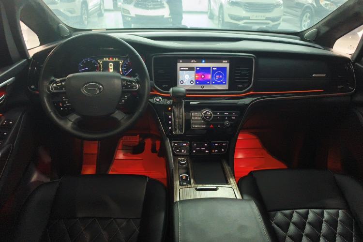 Used GAC Trumpchi M8 2020 Flagship Model 390T Prestige Edition Center Console