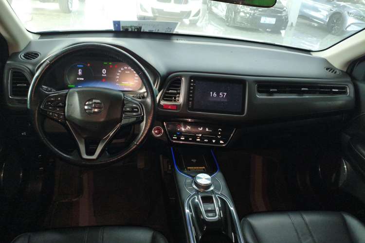 Used Everus VE-1 2022 TA Leading Edition
