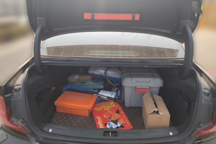 Used Volvo S90 2017 T5 Zhiyuan Edition
