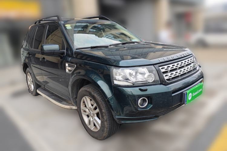 Used Land Rover Freelander 2 2013 2.0T Si4 SE Gasoline Edition Front Right 45 Deg