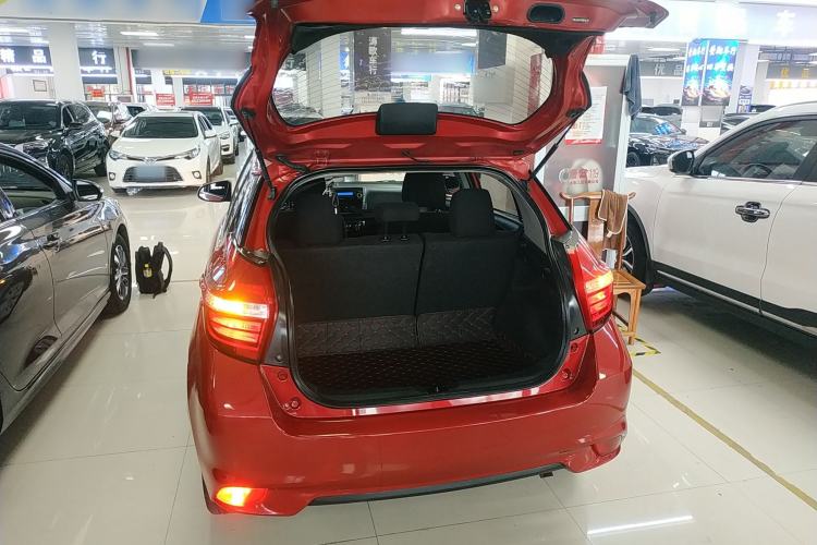 Used Toyota YARiS L Zhi Xuan 2016 Revised 1.5E CVT Charming Edition
