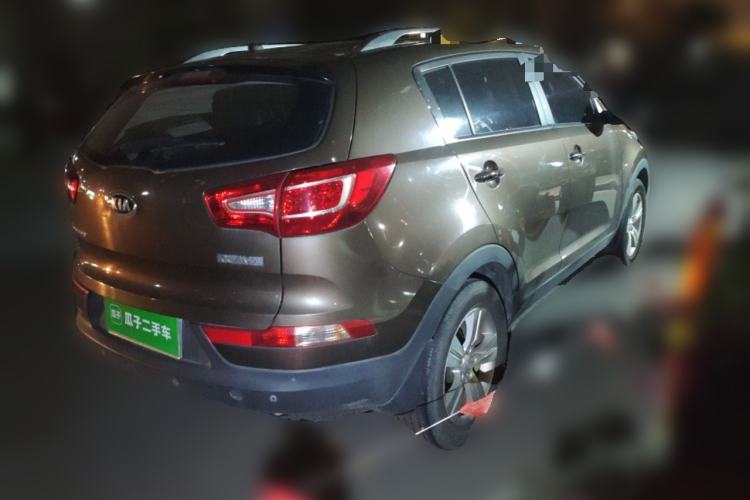 Used Kia Sportage R 2014 2.0L Automatic Two-Wheel Drive GLS Trim Rear Right 45 Deg