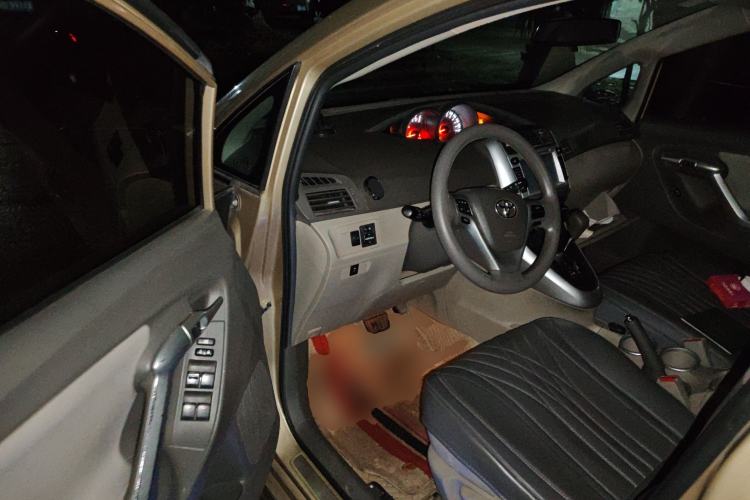 Used Toyota Verso 2011 180E CVT Elite Edition Driver Seat