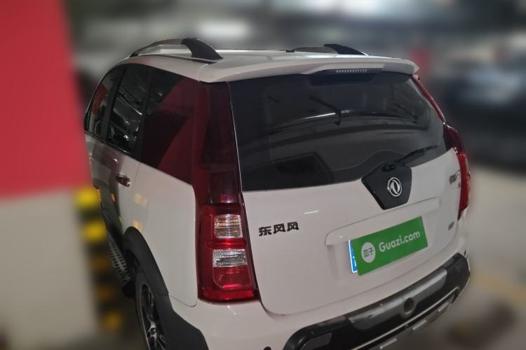 Used FORTHING Joyear X5 2013 1.6L Manual Luxury Model China IV Standard