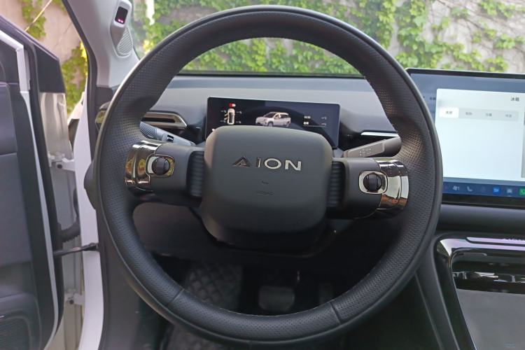 Used AION V 2024 Aion Tyrannosaurus 650 LiDAR Edition
