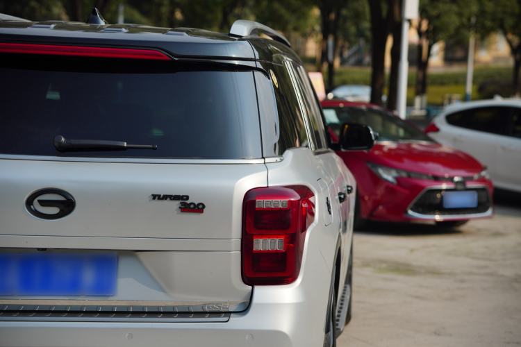 Used GAC Trumpchi GS8 2017 320T Two-Wheel Drive Luxury Smart Connectivity Version (7 Seats)
