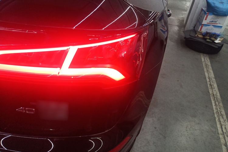 Used Audi Q5L 2020 40 TFSI Prestige Fashion Edition Right Rear Taillight