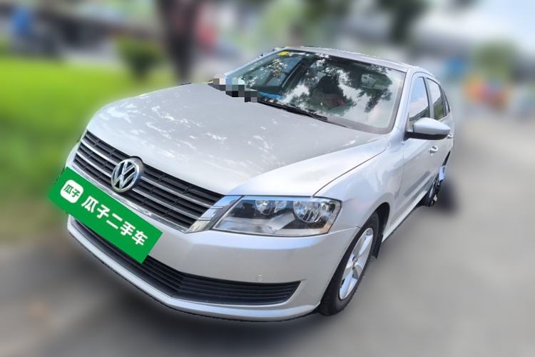 Used Volkswagen Gran Lavida 2013 1.6L Automatic Fashion Model