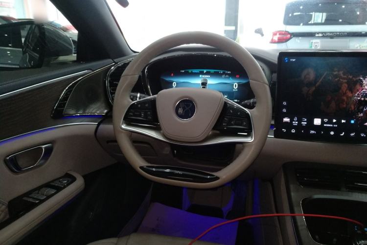 Used BYD Han 2024 DM-i Glory Edition 121KM Premium Model
