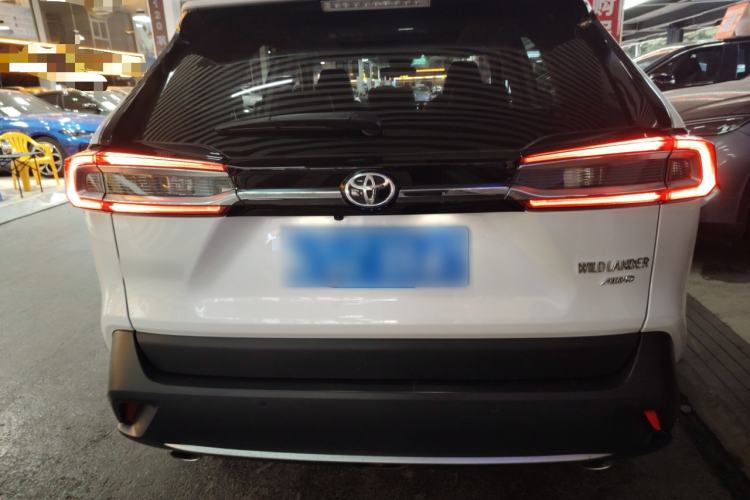 Used Toyota Wildlander 2023 2.0L CVT Four-Wheel Drive Luxury PLUS Edition
