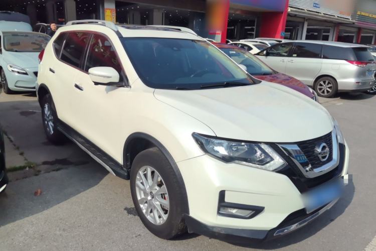 Used Nissan X-Trail 2020 2.0L XL ITS CVT 2WD SmartConnect Comfort Edition Front Right 45 Deg