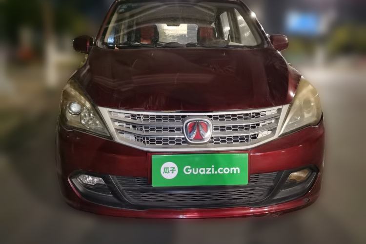 Used BAIC Weiwang M20 2014 1.5L Luxury Version BJ415B Front