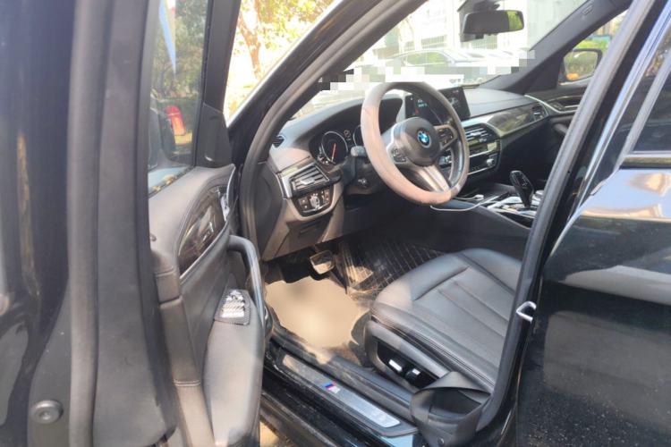 Used BMW 5 Series 2018 525Li M Sport Package