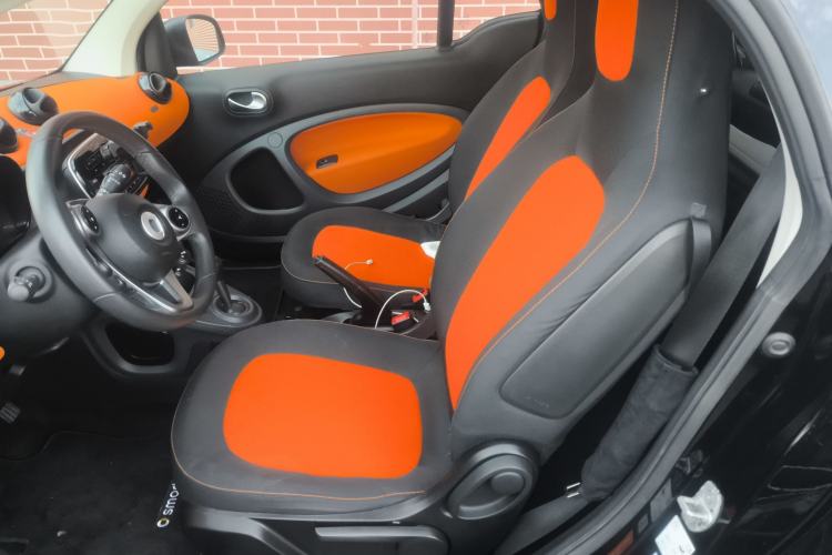 Used smart fortwo 2015 1.0L 52 kW Hardtop Passion Edition