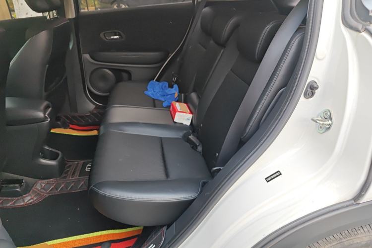 Used Honda Vezel 2022 1.5L CVT Phantom Night Pioneer Edition
