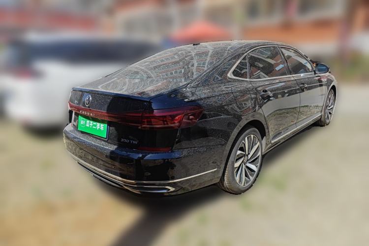 Used Volkswagen Passat 2022 330TSI Starry Elite Edition Rear Right 45 Deg